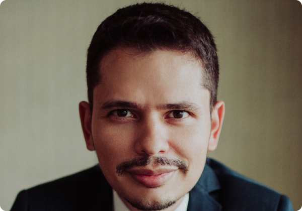 Alex Pereira