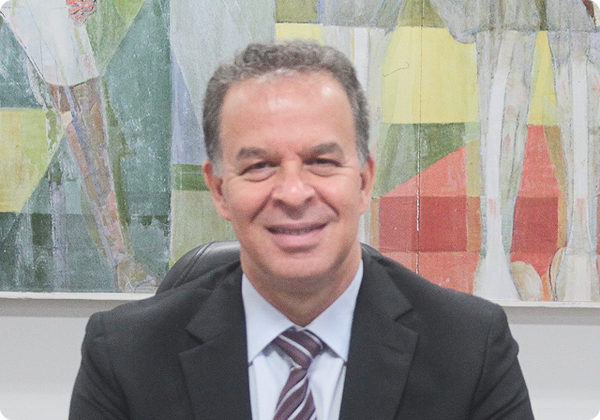 André Luiz de Carvalho